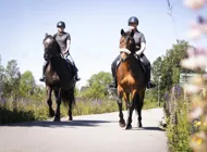 240611 Karin Och Linn Rider MG 2904.