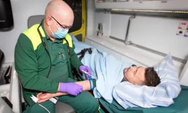 VGR23 Ssambulans 221215 19961A 13677.