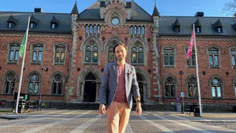 Jonathan Naraine Vid Stadshuset 1.